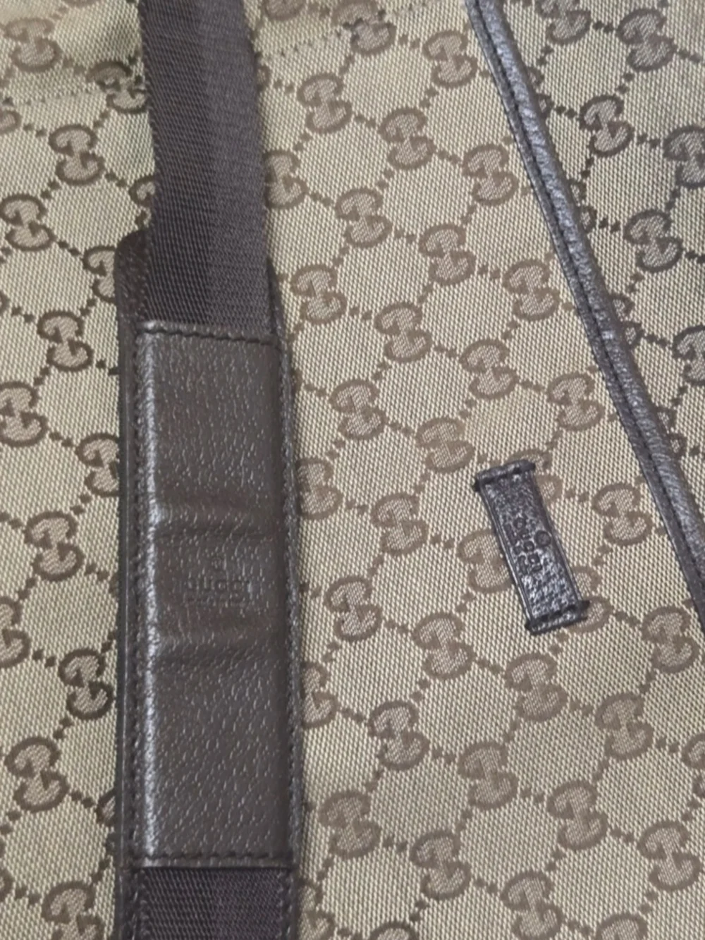 Gucci Beige GG Supreme Messenger Bag with Brown Trim